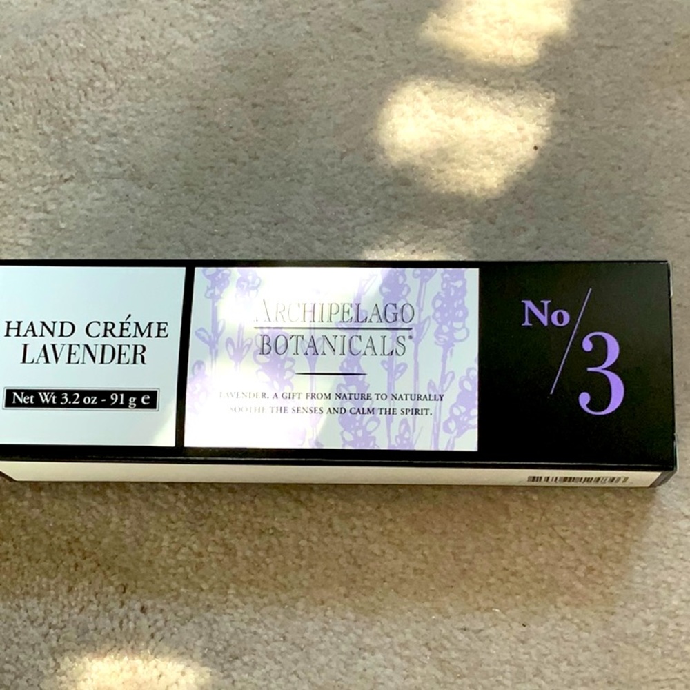 NIB Lavender Hand Crème. Archipelago Botanicals. 3.2 ounces